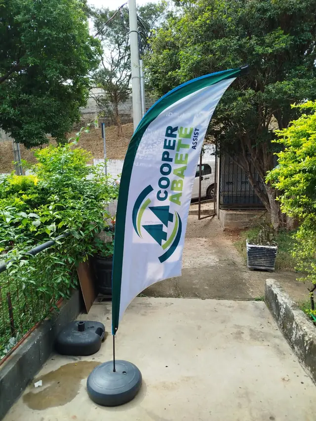 Windbanner Vento Forte instalado em cliente, foto 1